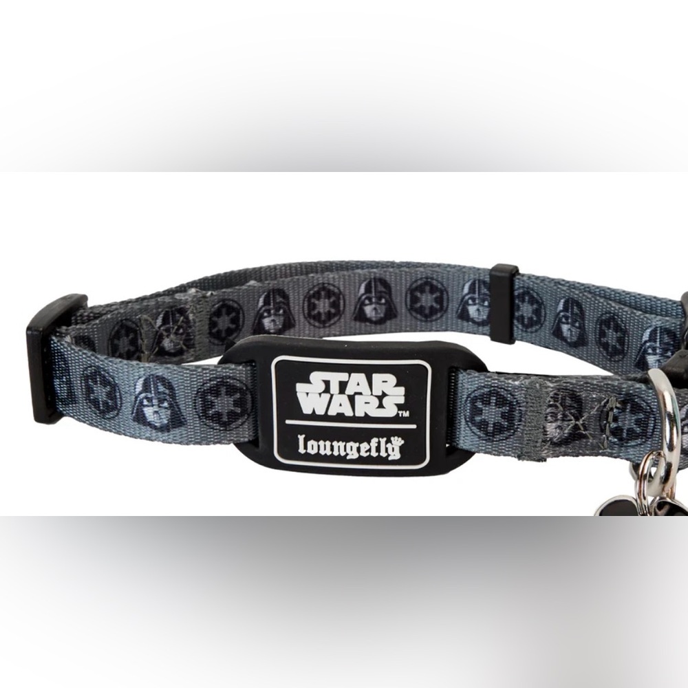 NWT Loungefly Star Wars Collar - Black and grey size medium/Large